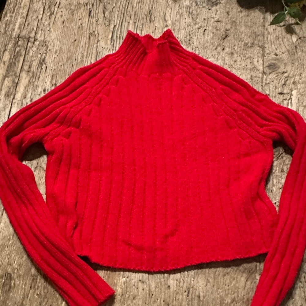 American Eagle Outfitters Red Cowl Neck cropped,Sweater